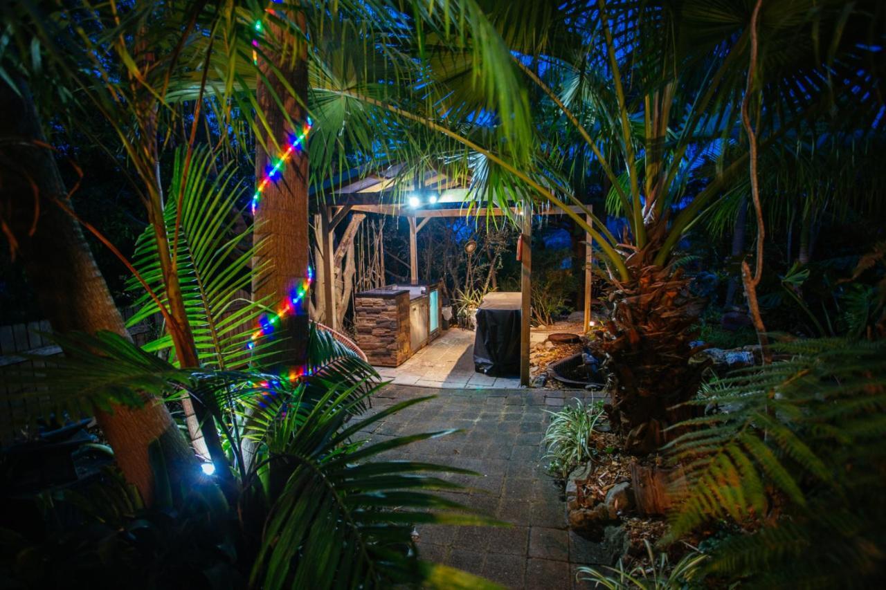 Marazul Paradise Beach House- Panoramic Ocean Views Vincentia Luaran gambar